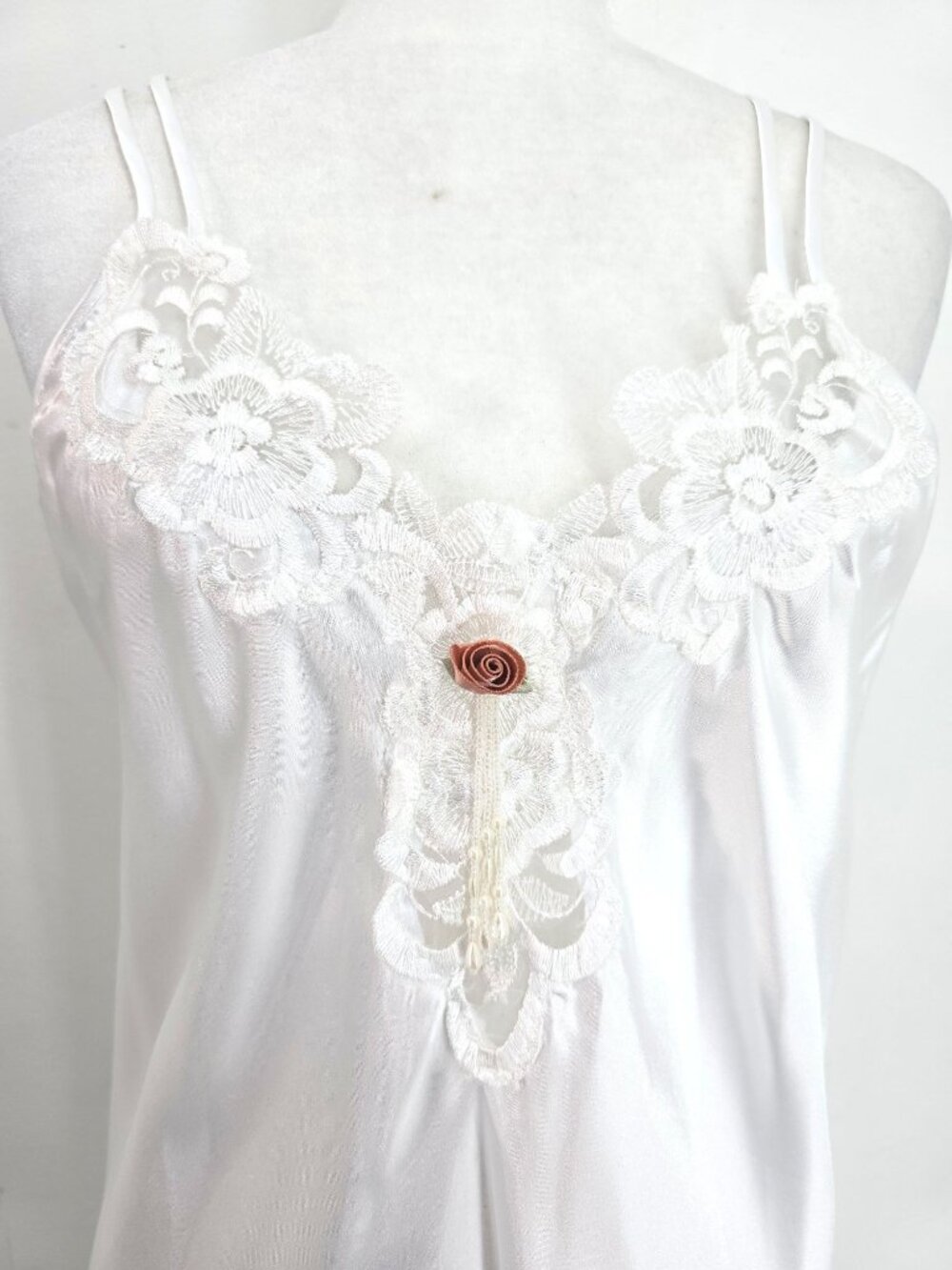 VTG 90s Angelique Sexy White Pegnoir Shiny Satin Lingerie  Nightgown Women M - Picture 4 of 9